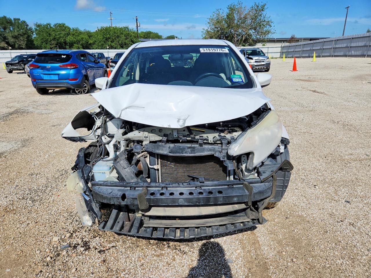 Nissan Versa Sv