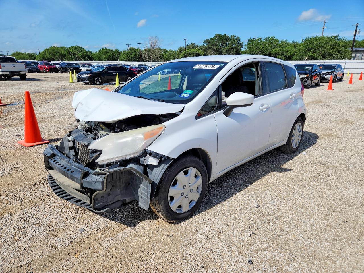 Salvage Nissan Versa Image