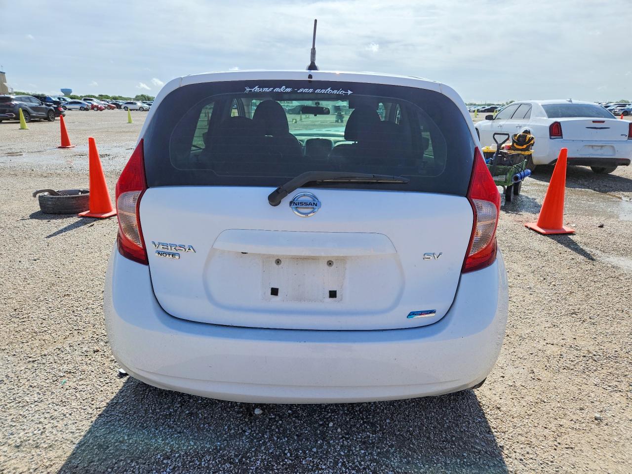 Nissan Versa Sv