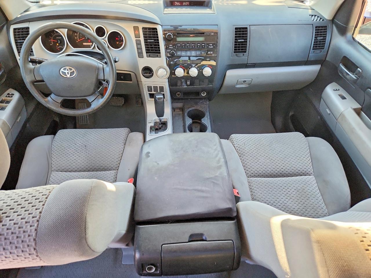 Toyota Tundra Double Cab Sr5
