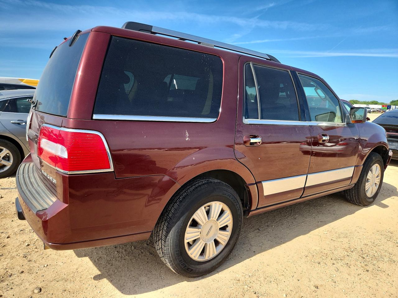 Lincoln Navigator