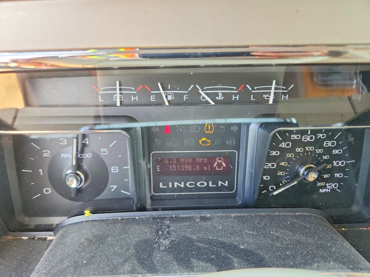 Lincoln Navigator
