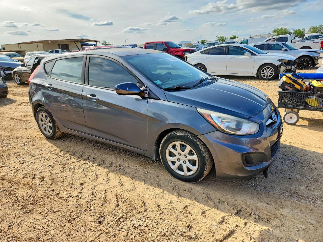 Hyundai ACCENT Gs