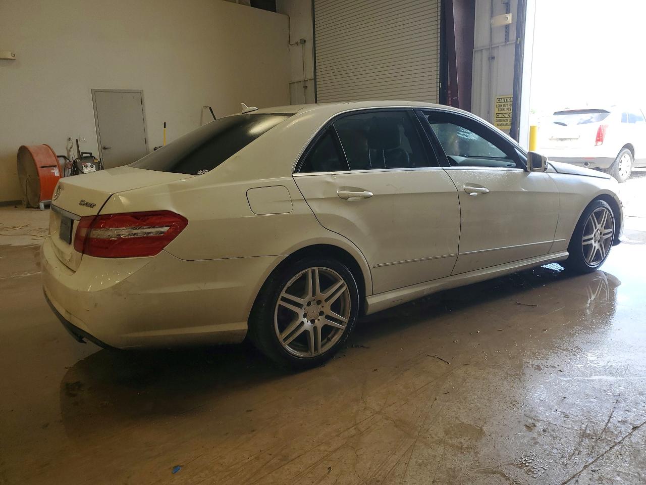 Mercedes-Benz E-Class 350