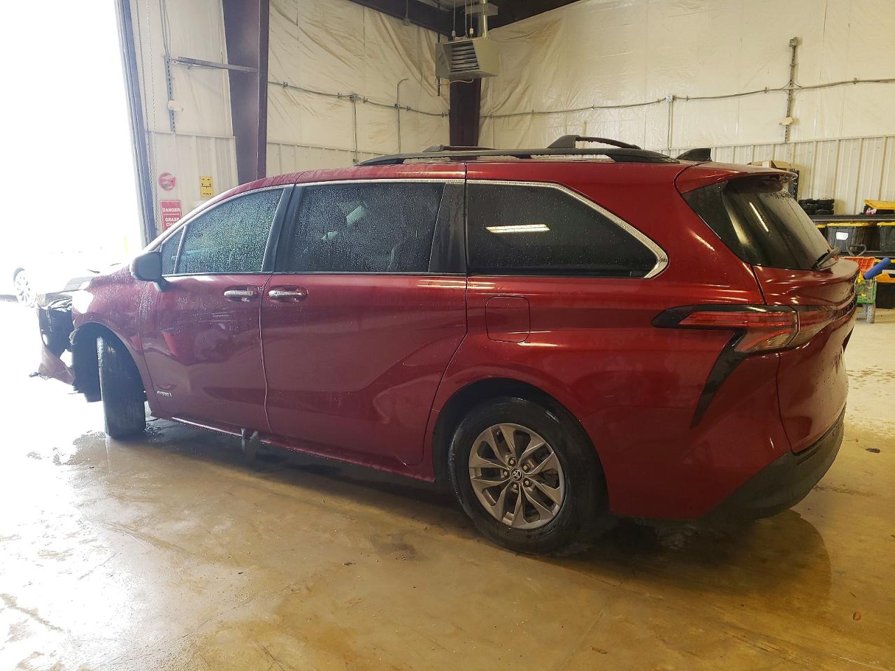 Toyota Sienna Xle 8-passenger