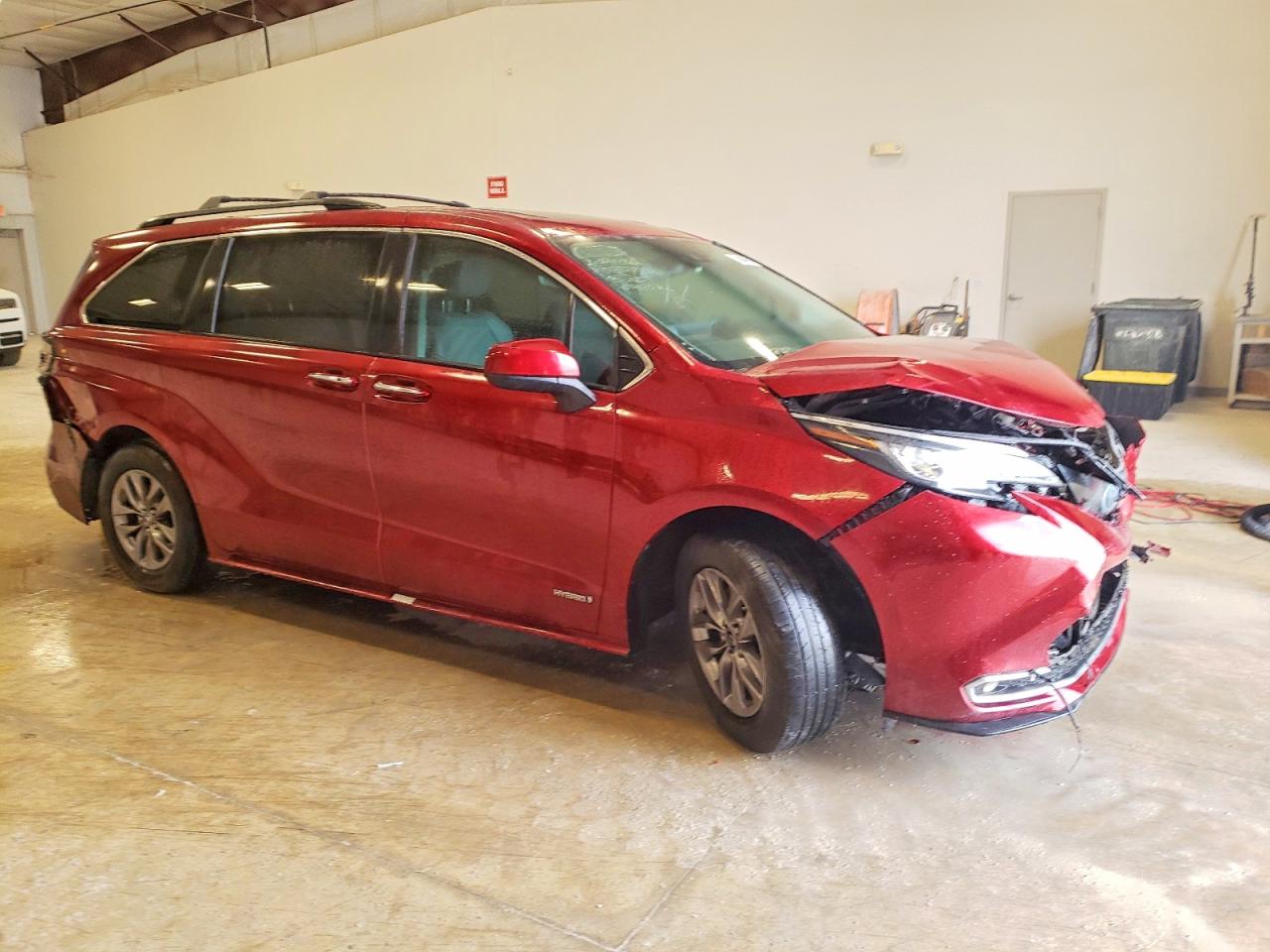 Toyota Sienna Xle 8-passenger