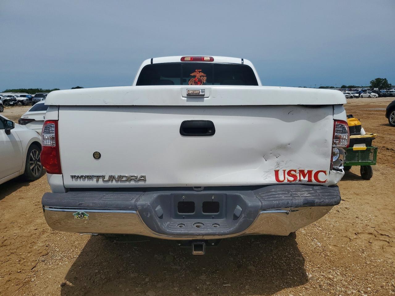 Toyota Tundra Access Cab Sr5