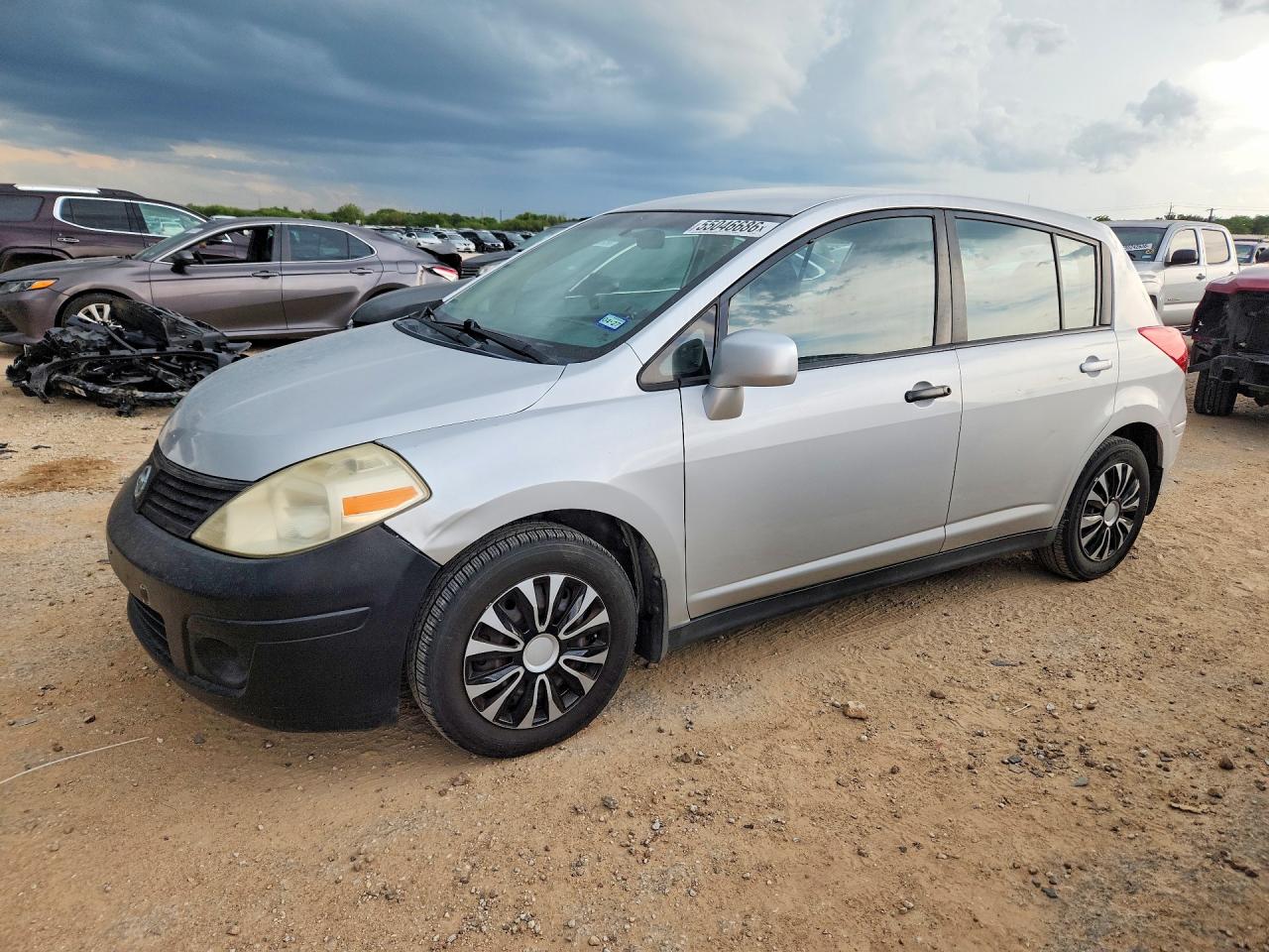 Salvage Nissan Versa Image