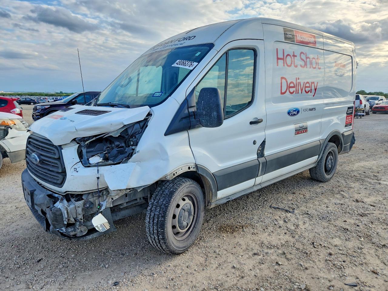 Salvage Ford Transit Image