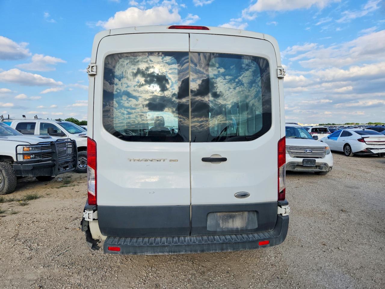 Ford Transit T-150