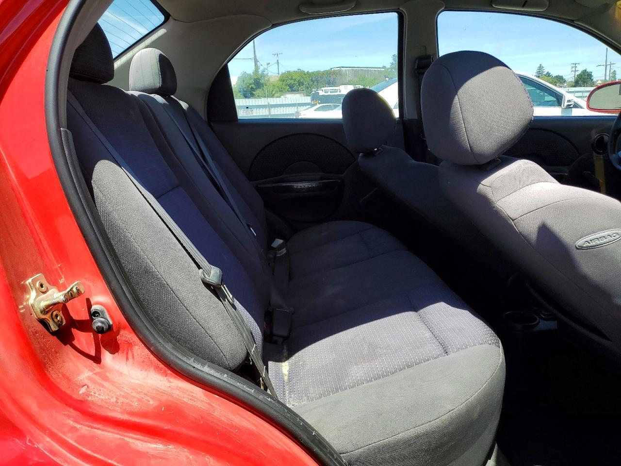 Chevrolet Aveo Base