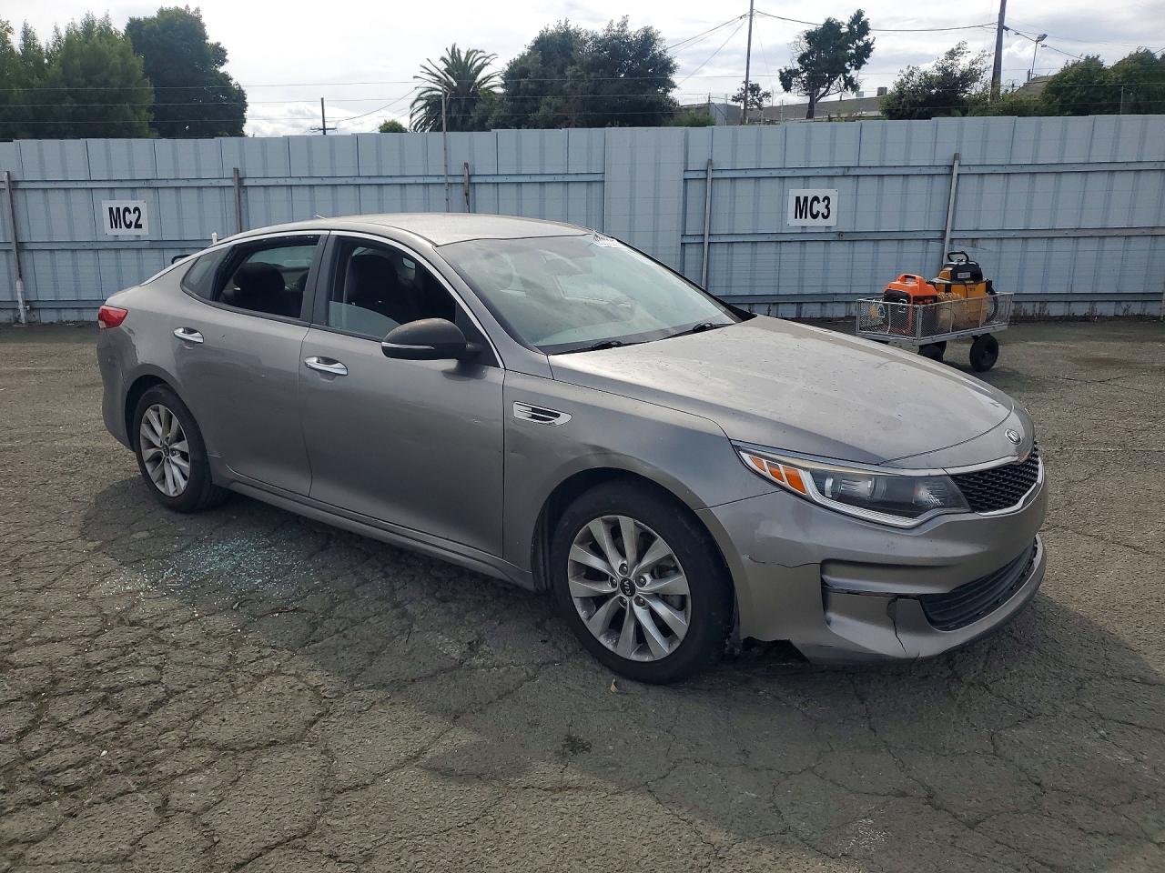 Kia Optima Lx