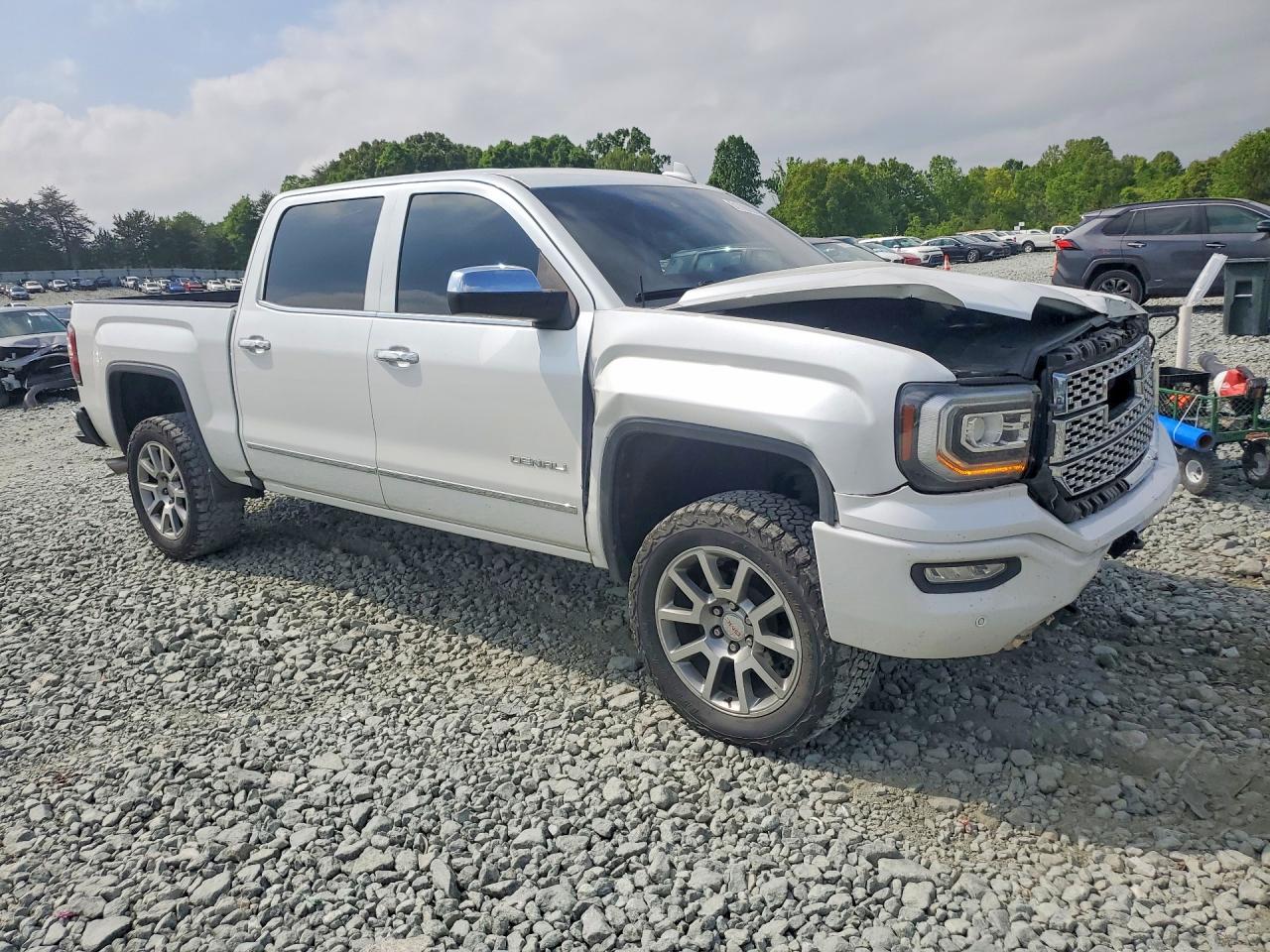 GMC Sierra K1500 Denali