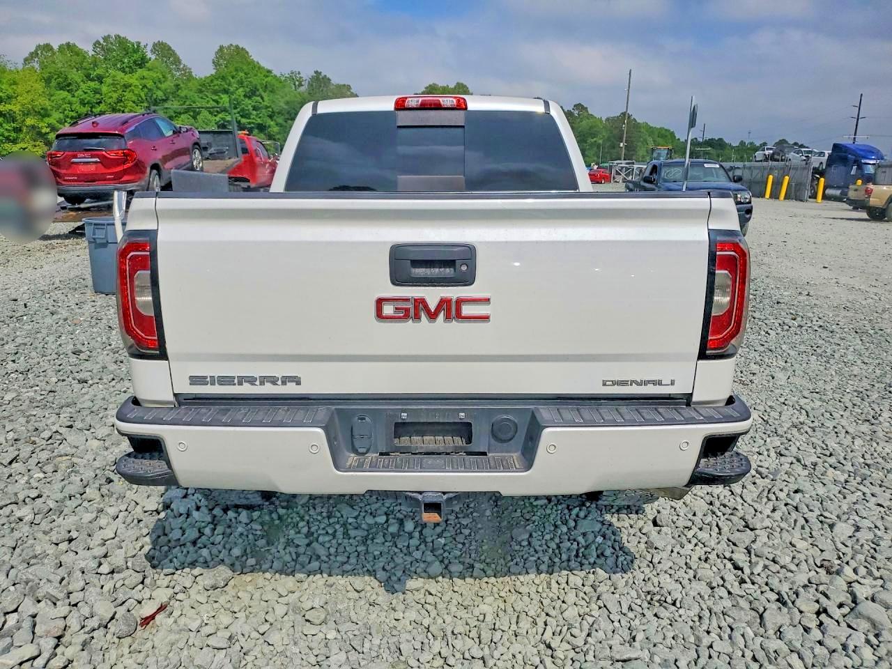 GMC Sierra K1500 Denali
