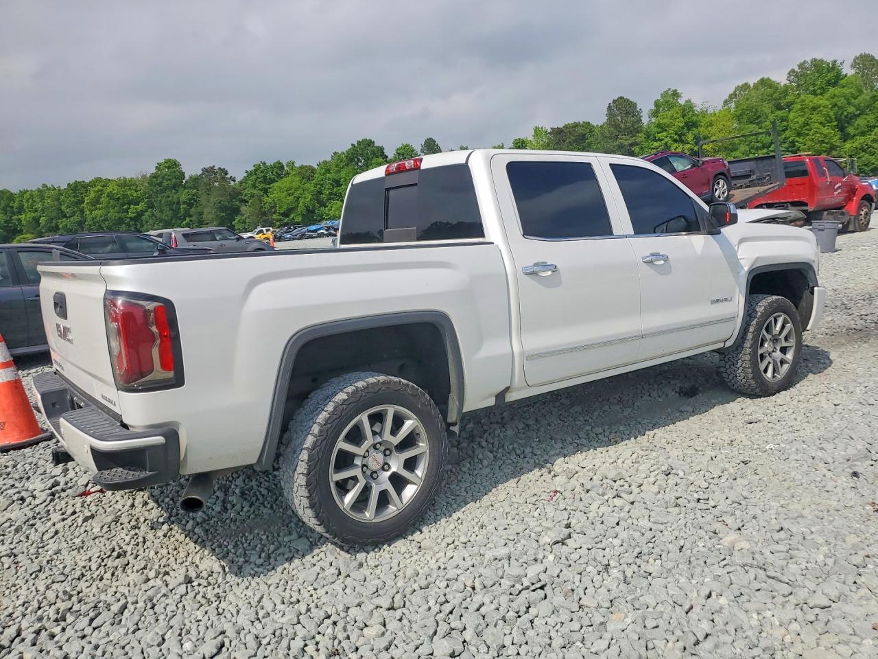 GMC Sierra K1500 Denali