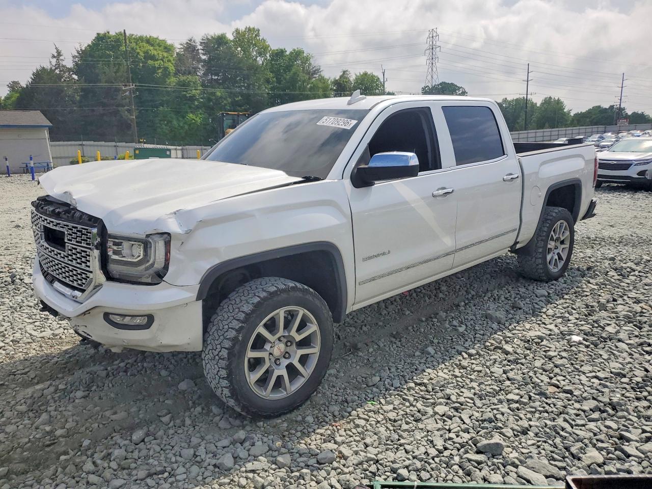 Salvage GMC Sierra Image