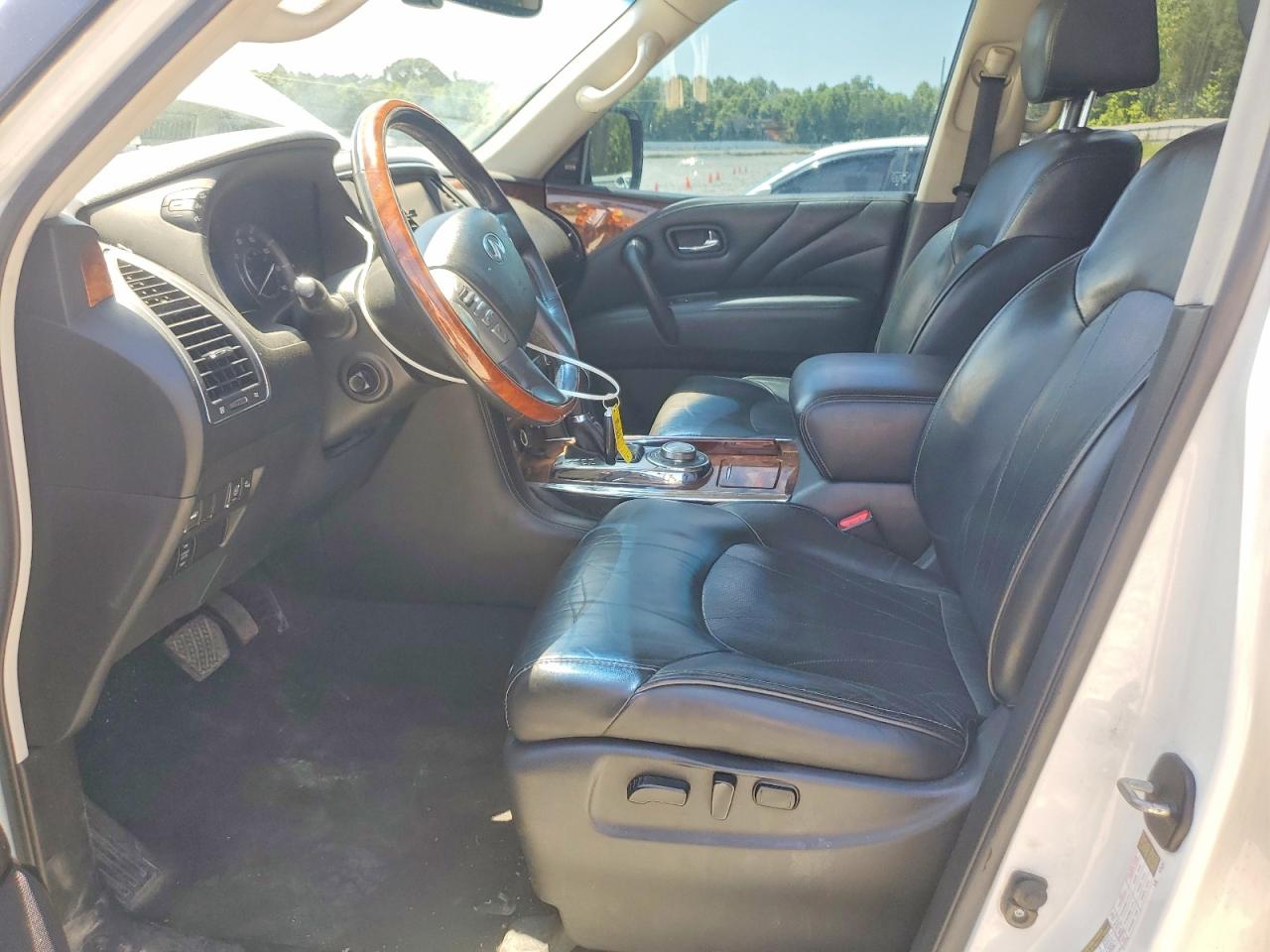 INFINITI Qx Base
