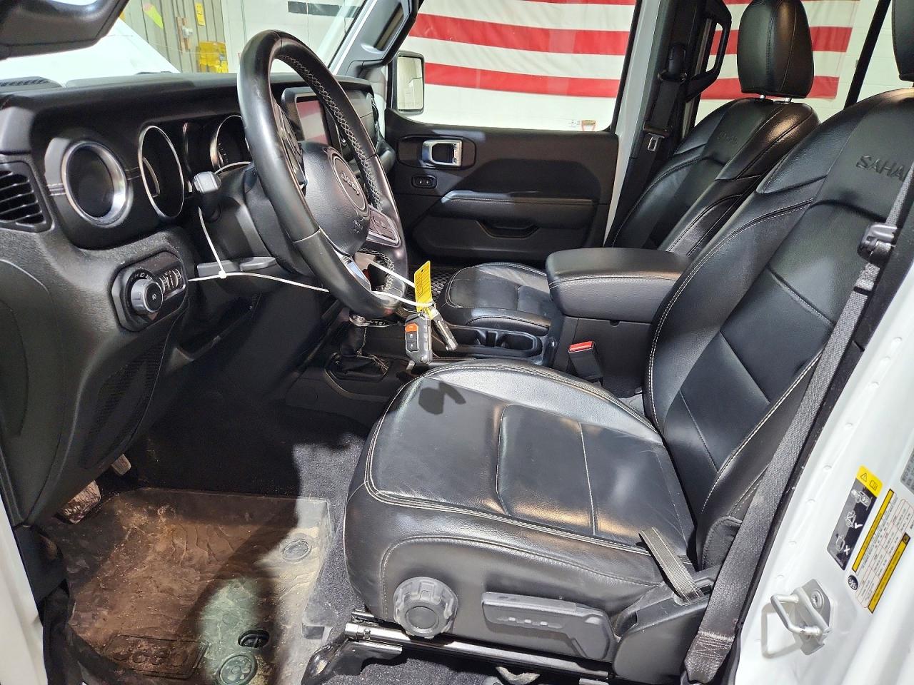 Jeep Wrangler Sahara