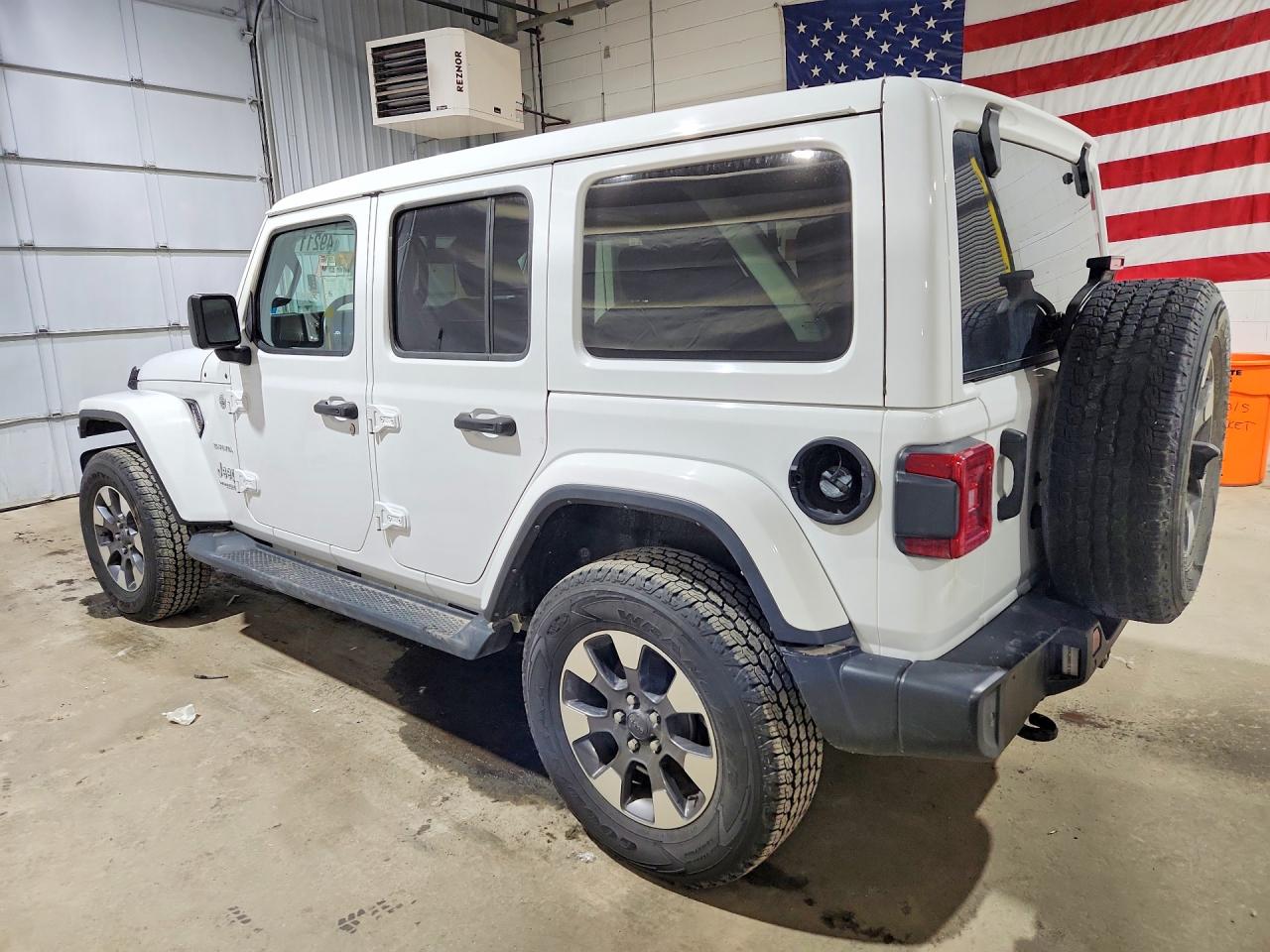 Jeep Wrangler Sahara