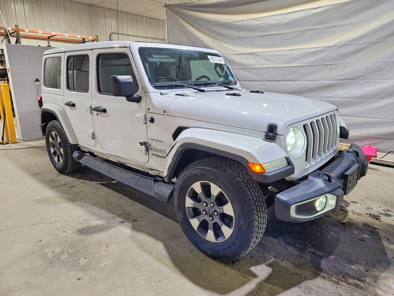 Jeep Wrangler Sahara