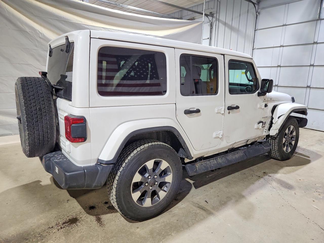 Jeep Wrangler Sahara