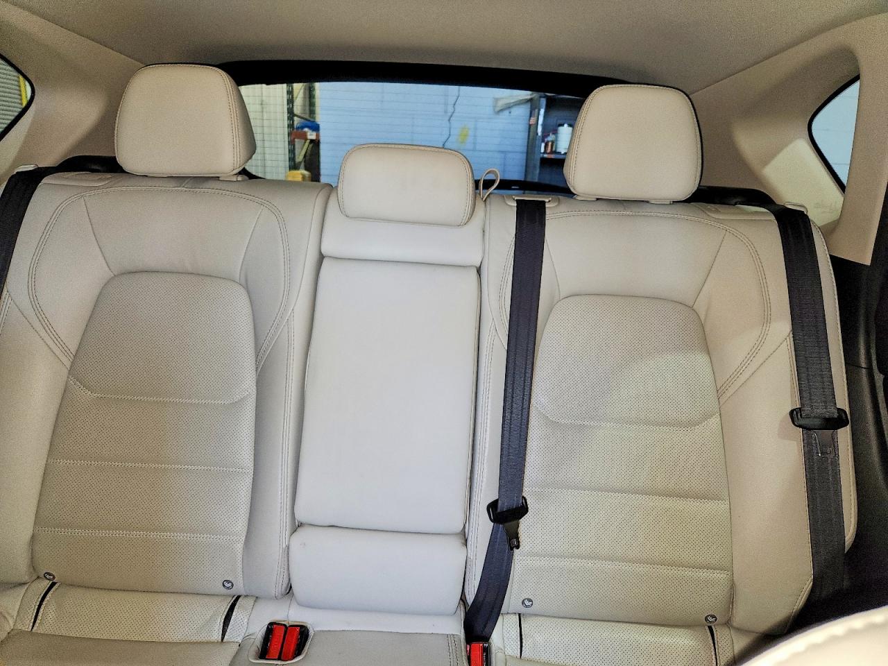 Mazda Cx Premium