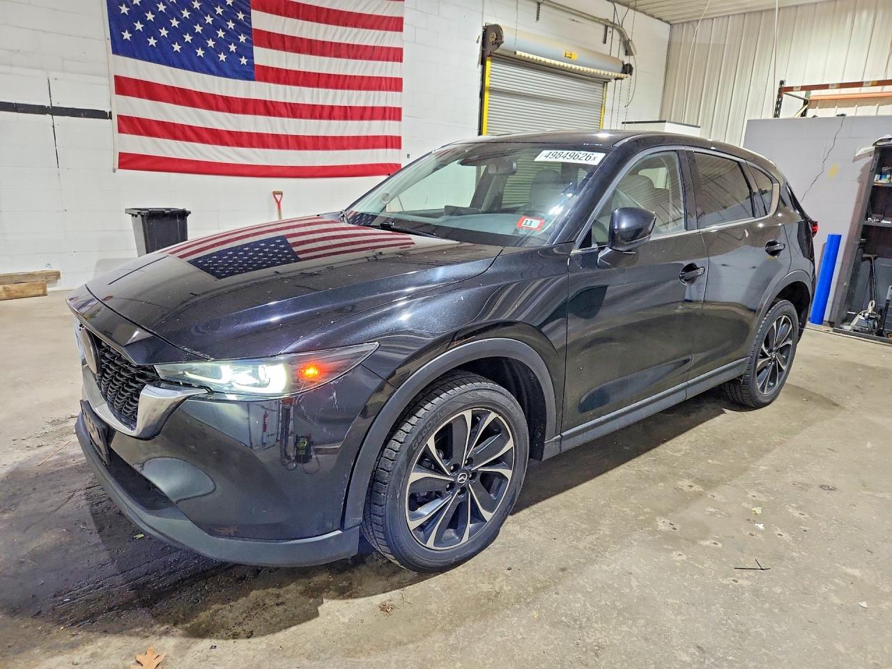 Salvage Mazda Cx Image