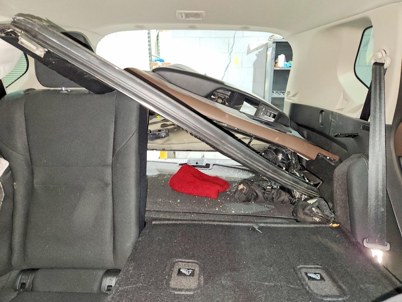 Nissan Rogue S