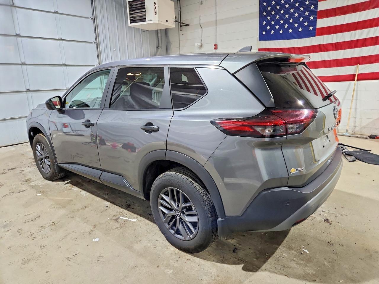 Nissan Rogue S