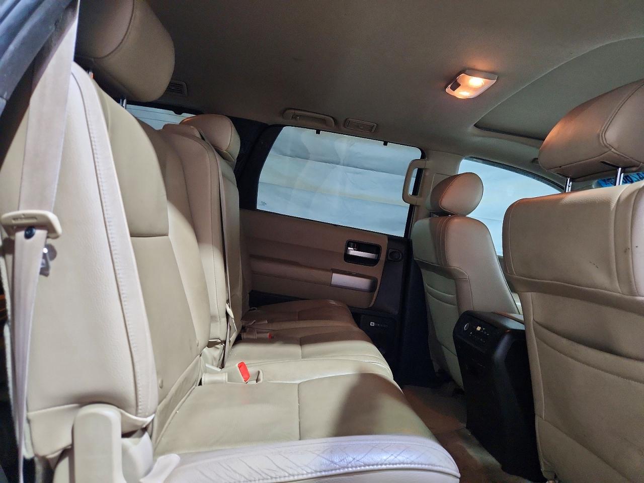 Toyota Sequoia Limited
