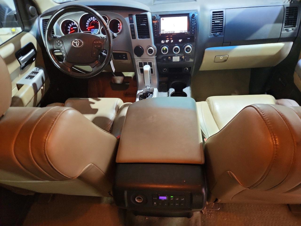 Toyota Sequoia Limited