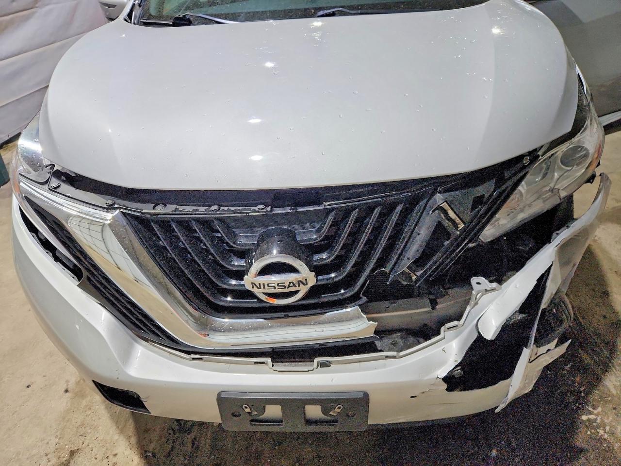 Nissan Murano S