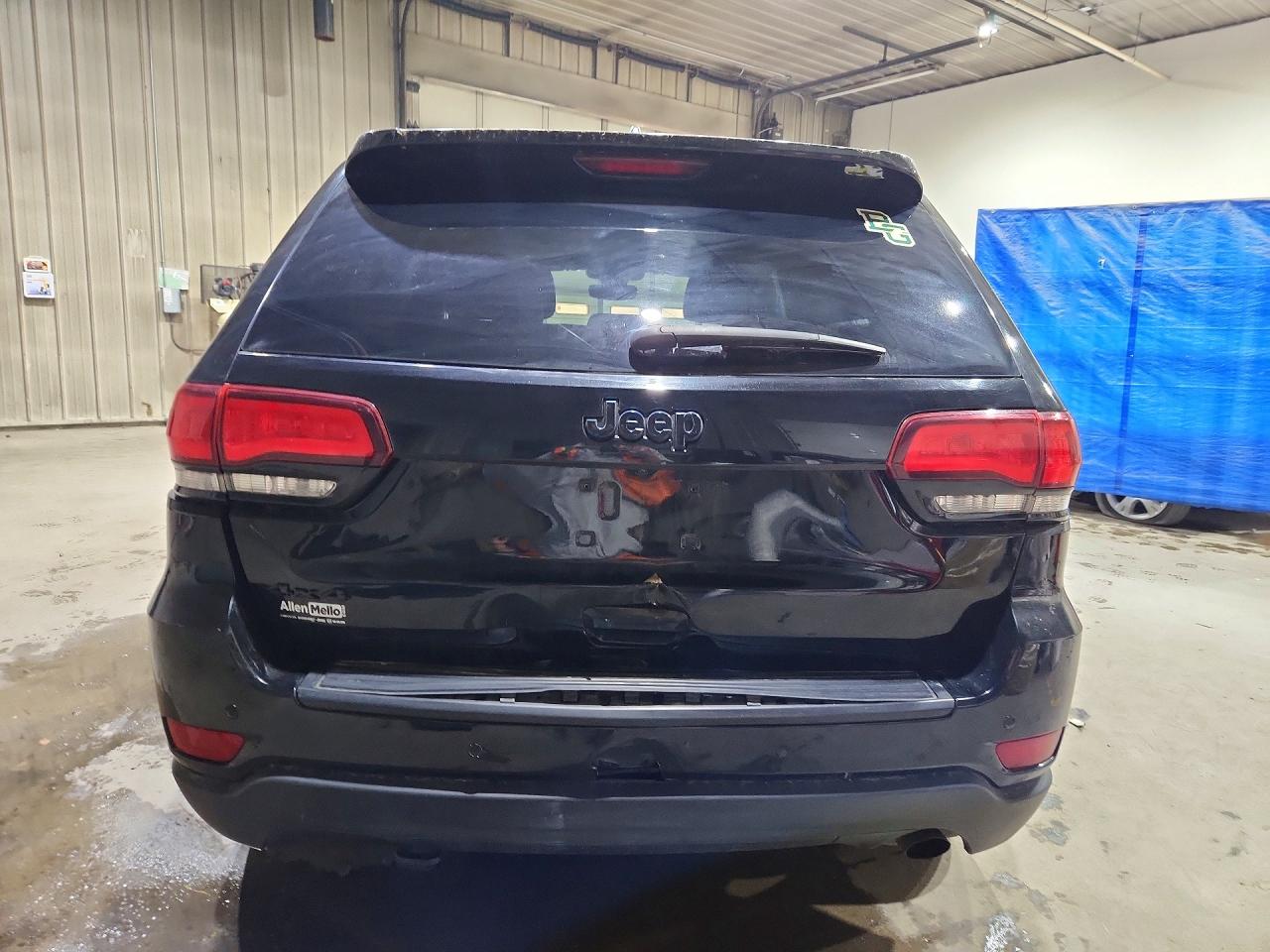 Jeep Grand Cherokee Laredo