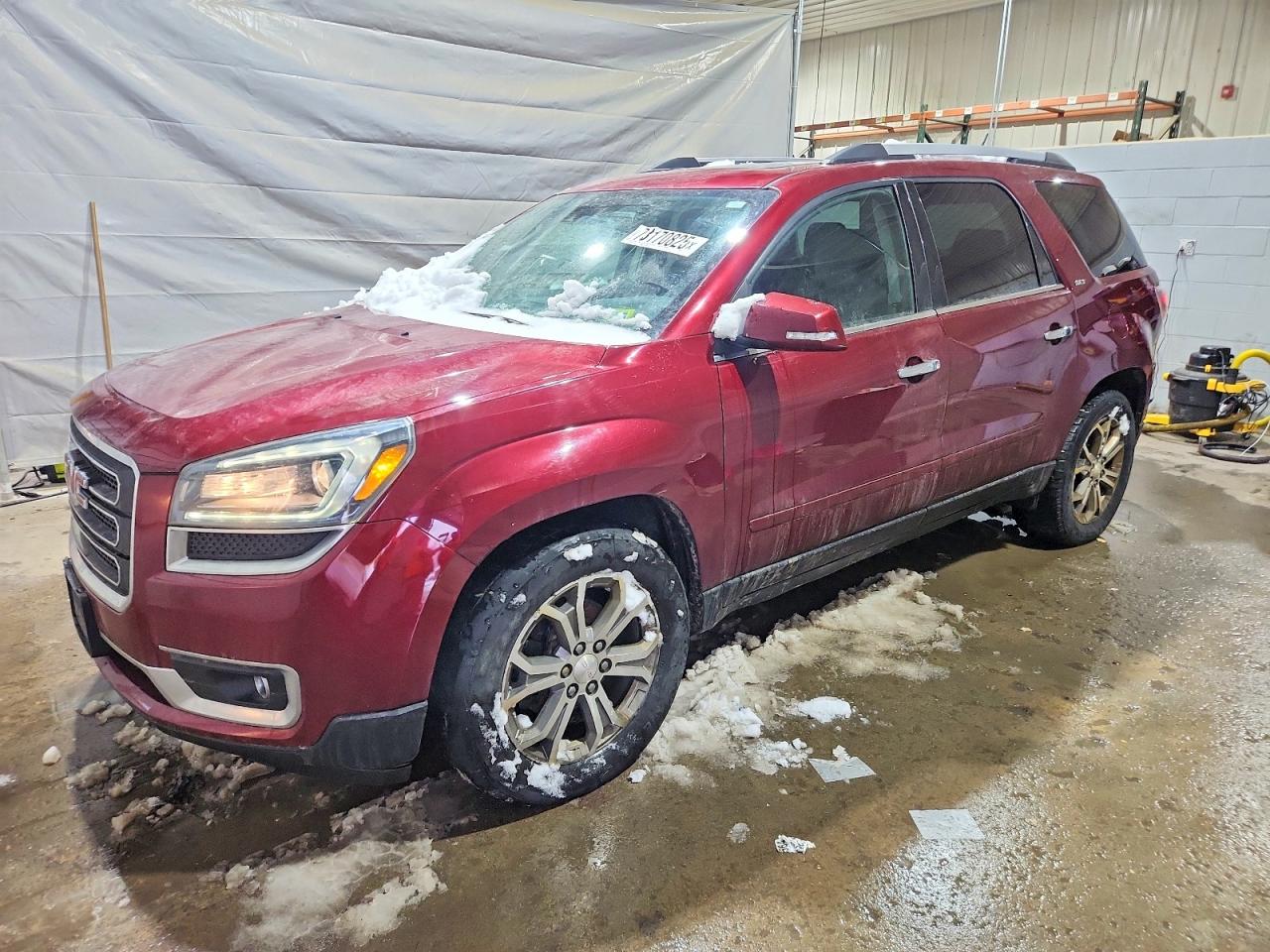 Salvage GMC Acadia Image