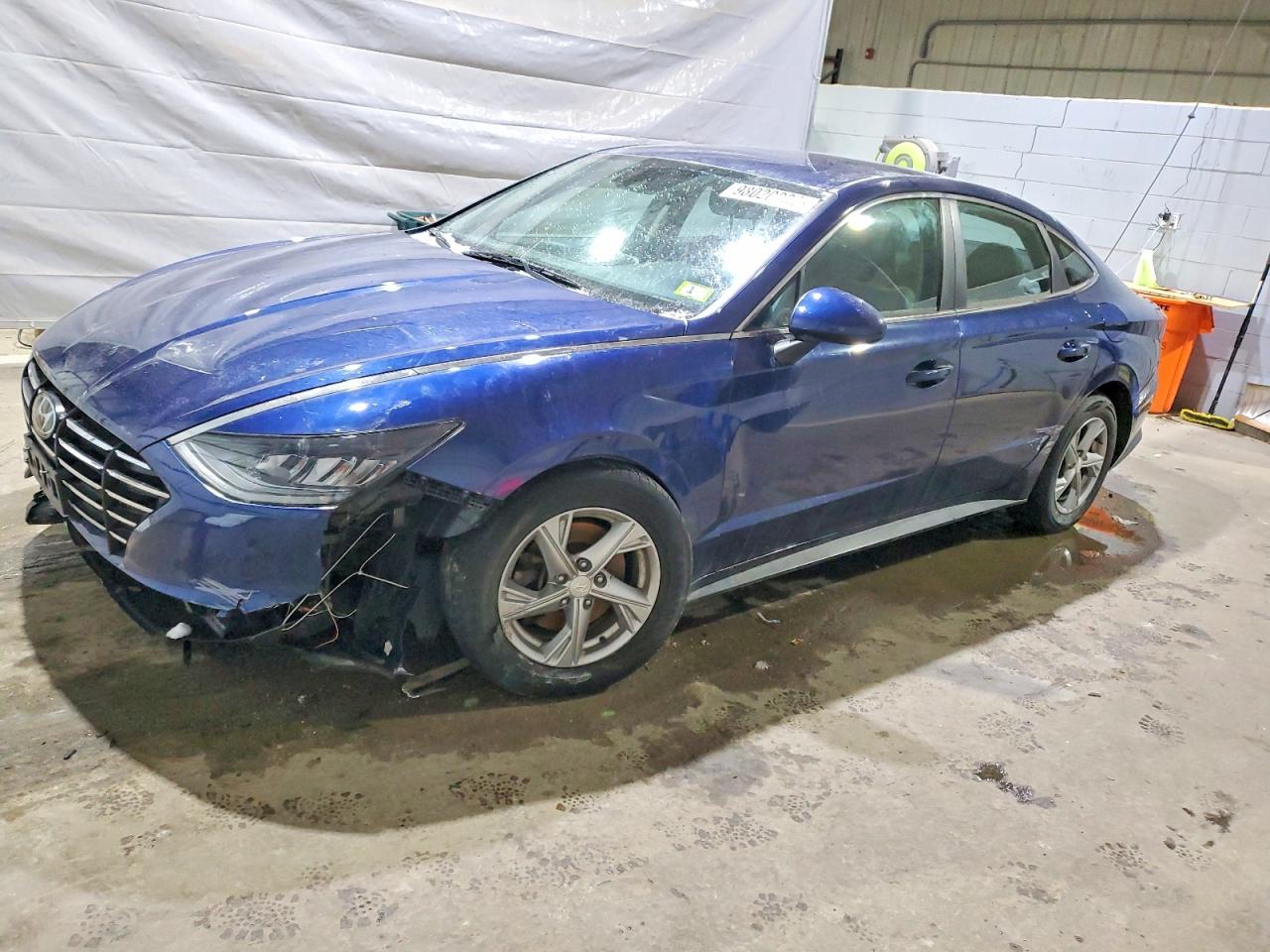 Salvage Hyundai SONATA Image