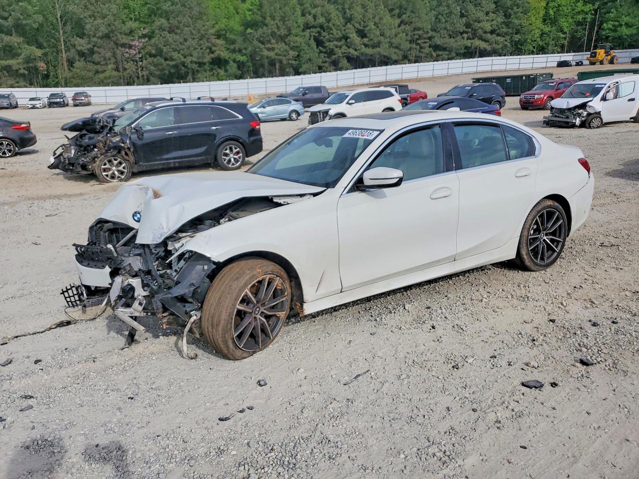 Salvage BMW 3 Series Image