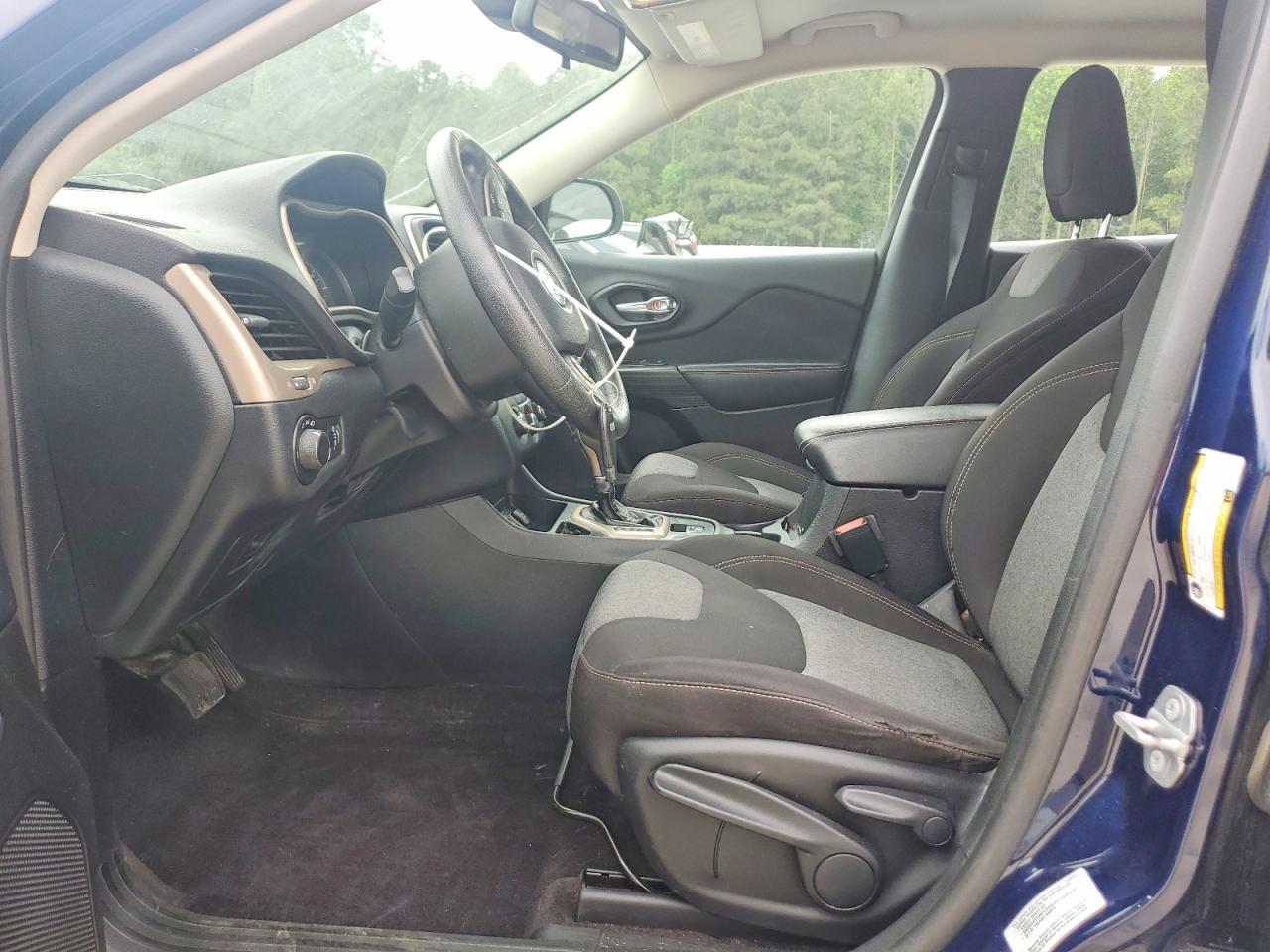 Jeep Grand Cherokee Sport