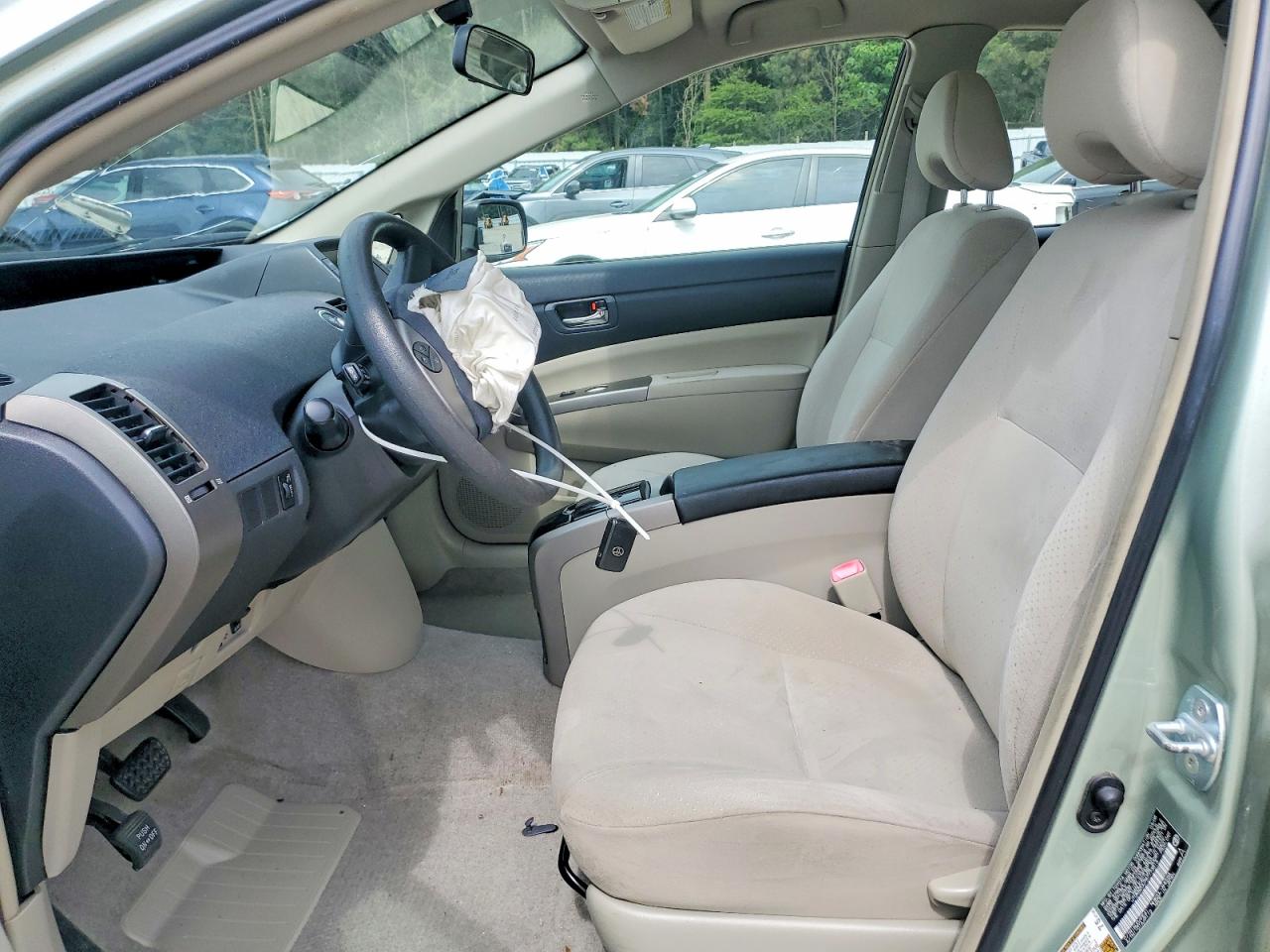 Toyota Prius Base