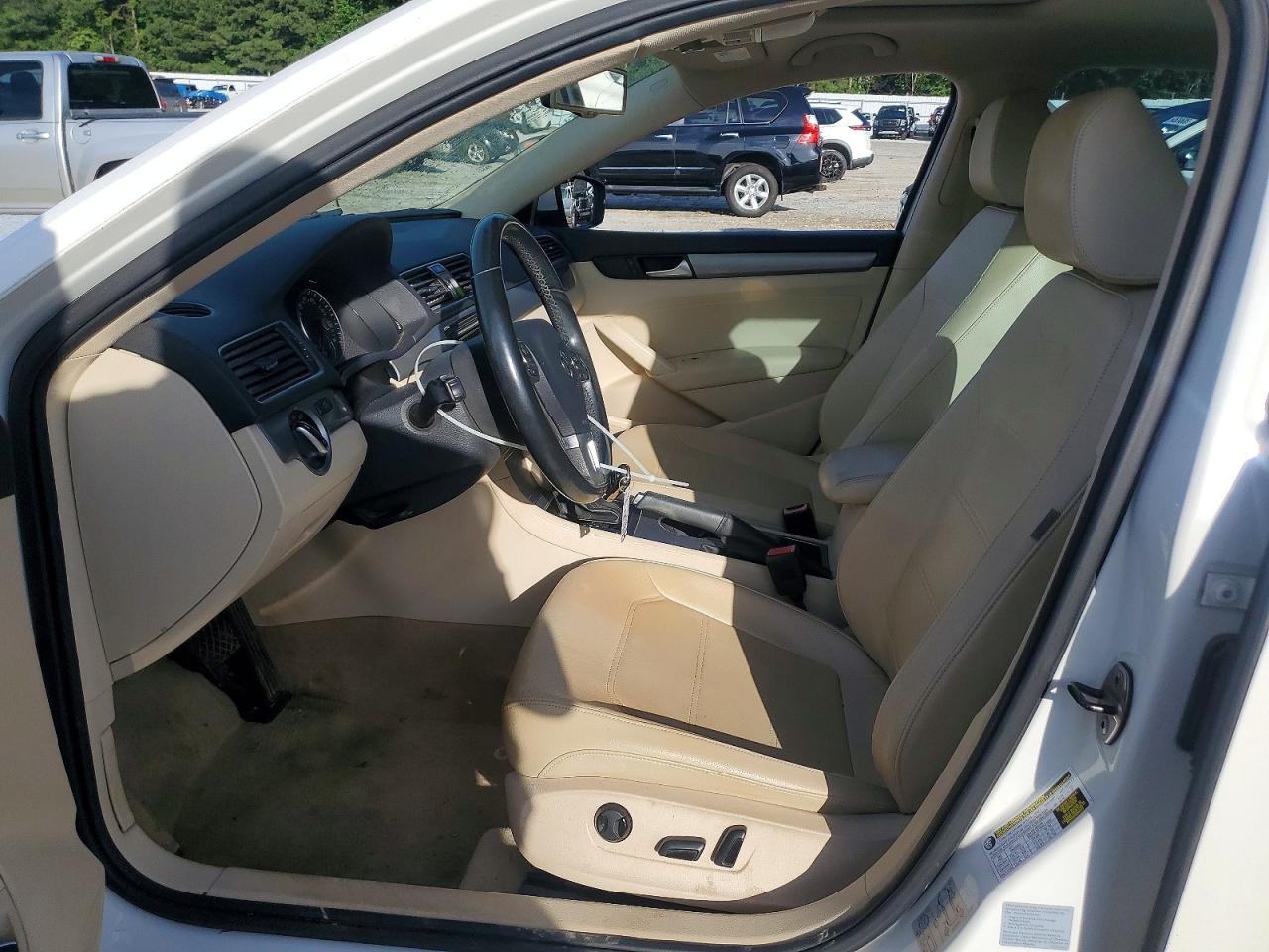 Volkswagen Passat Se