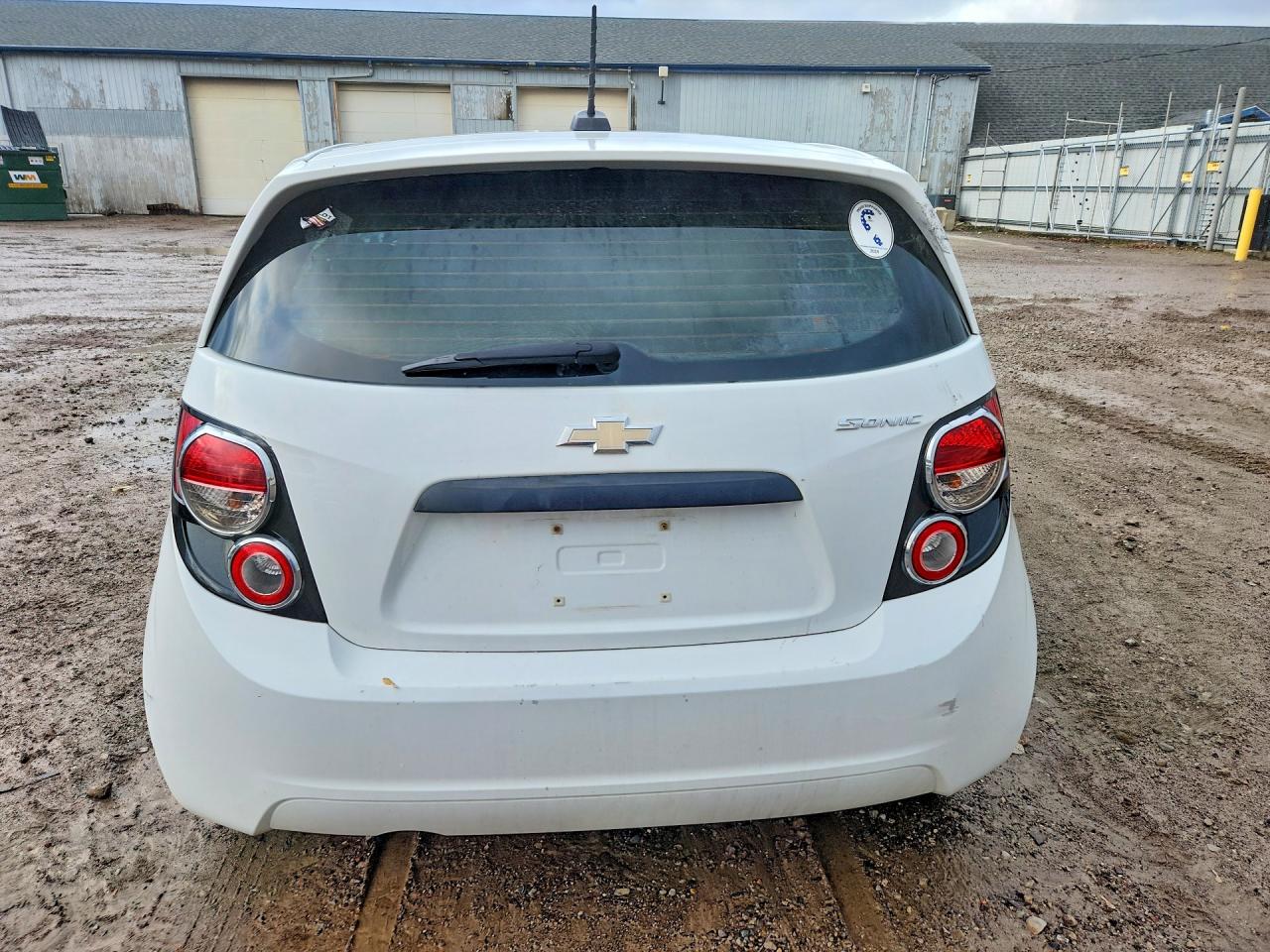 Chevrolet Sonic Ls