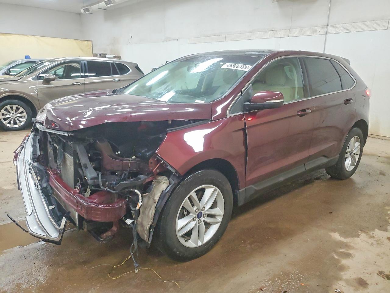 Salvage Ford Edge Image