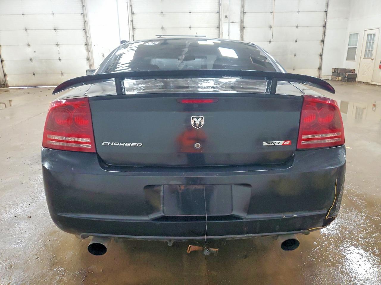 Dodge Charger Srt-8