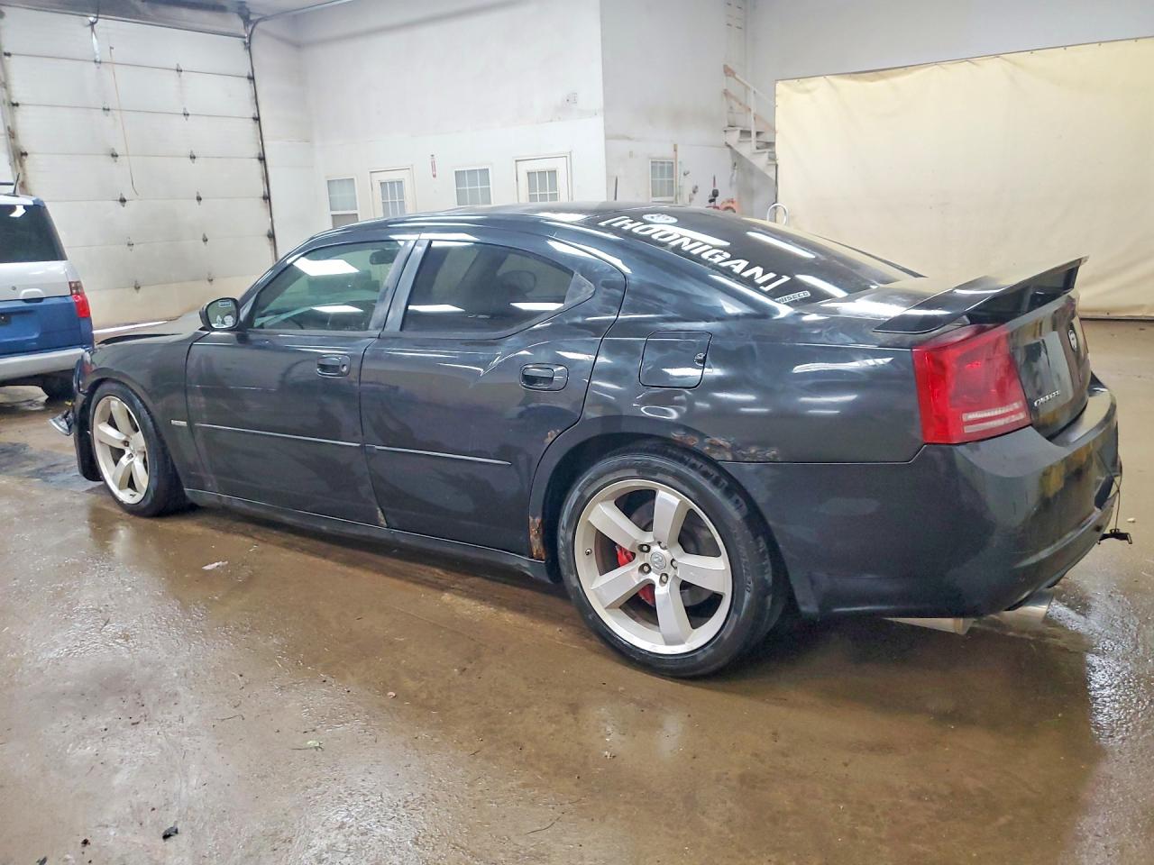 Dodge Charger Srt-8