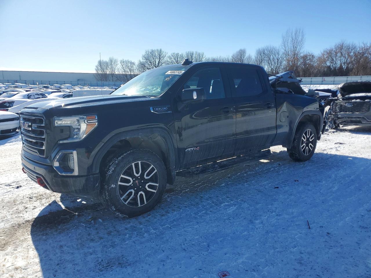 Salvage GMC Sierra Image