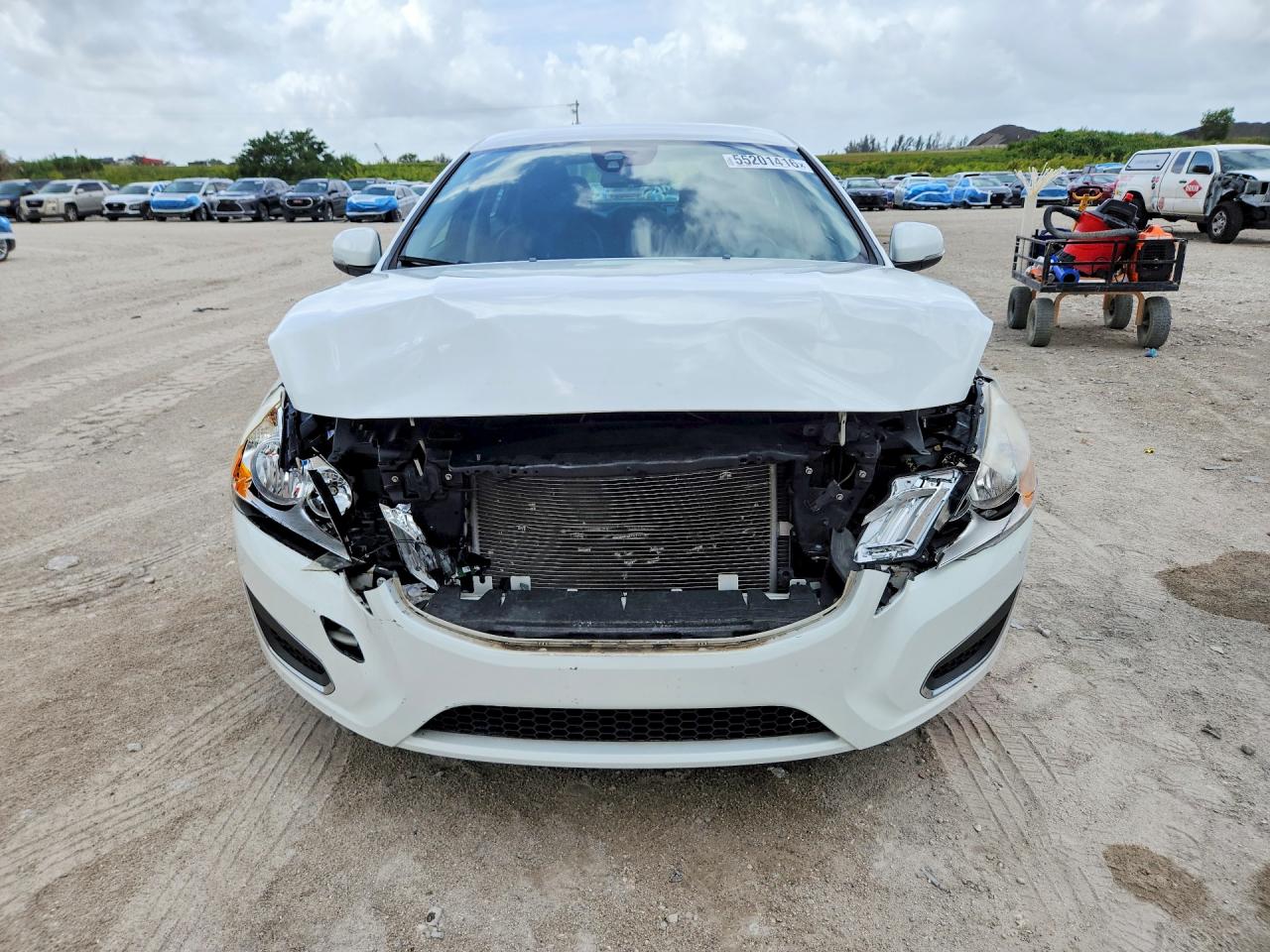 Volvo S60 T5