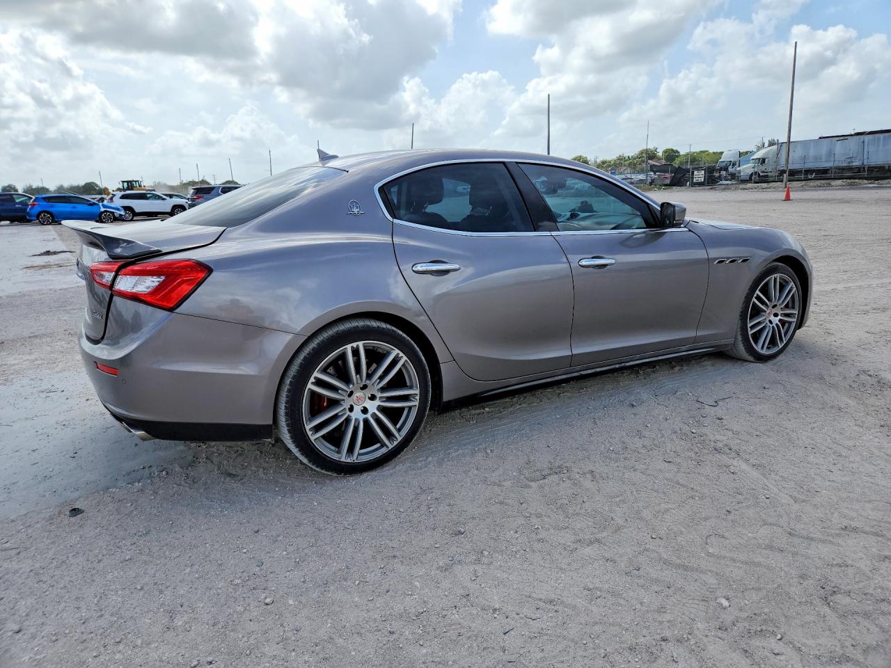 Maserati Ghibli S