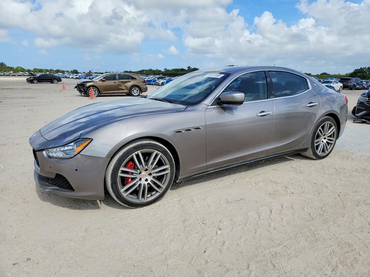 Salvage Maserati Ghibli Image