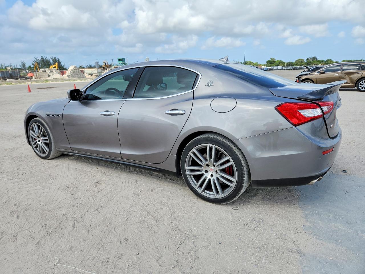 Maserati Ghibli S