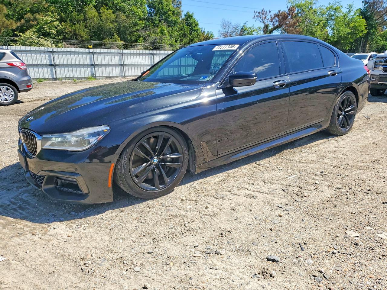 Salvage BMW 7 Series Image
