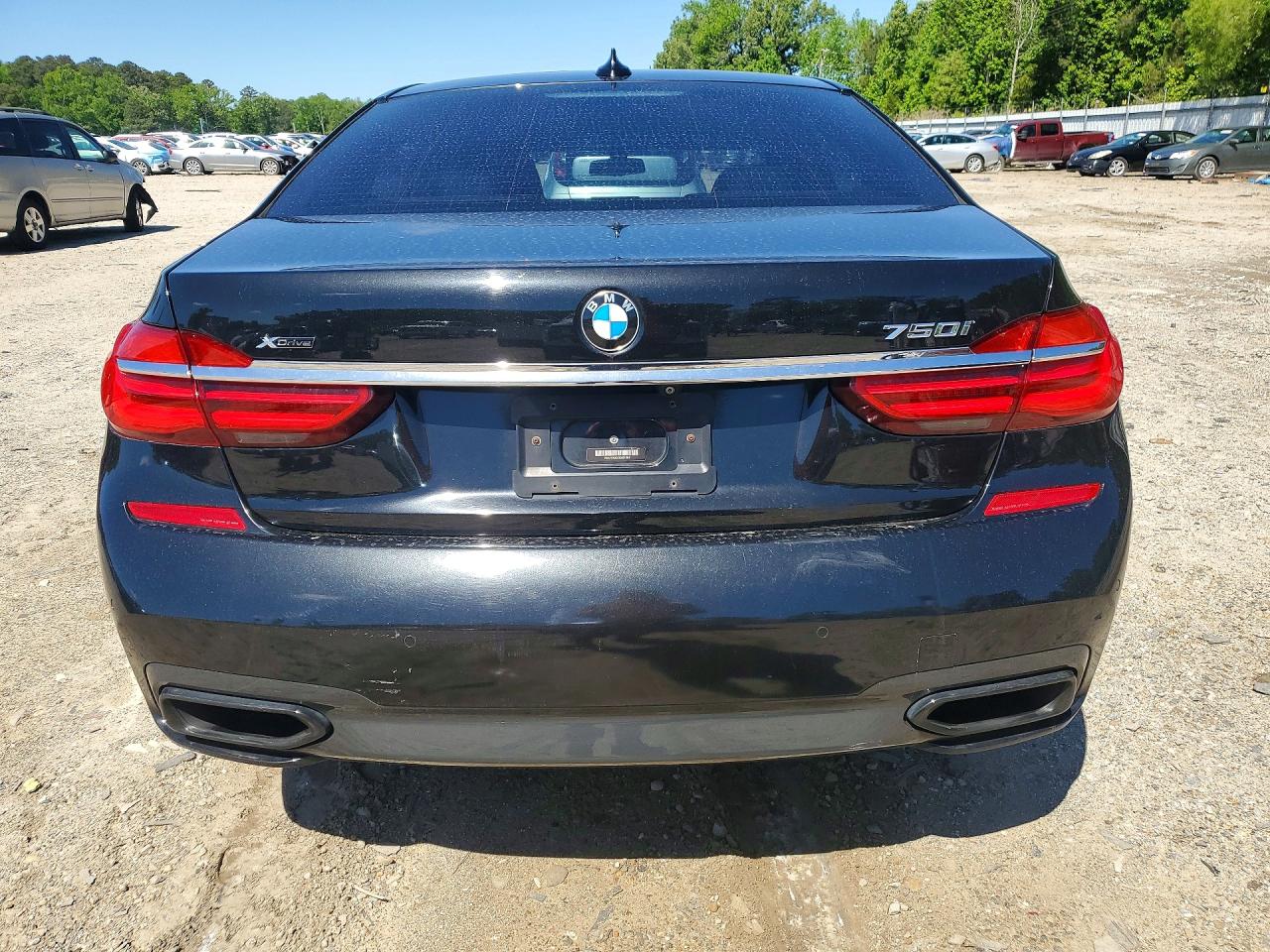 BMW 7 Series Xi